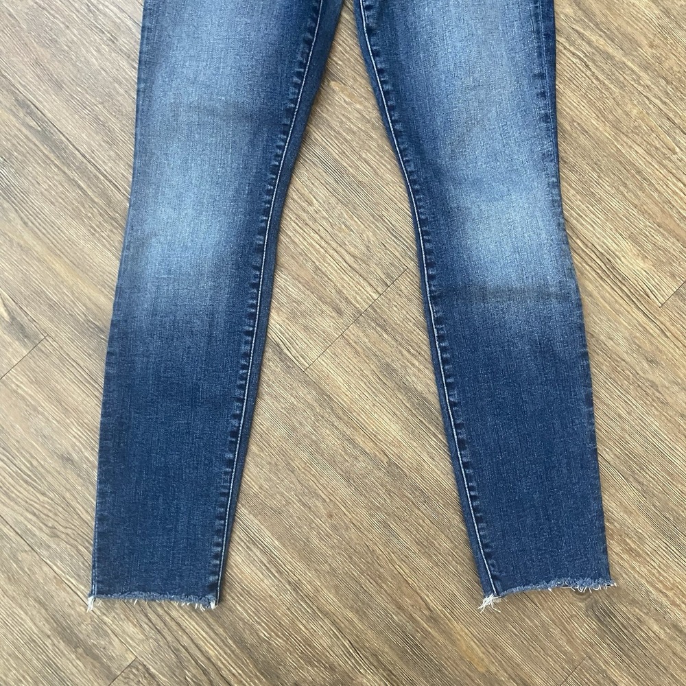 MOTHER The Stash Swooner High Rise Ankle Skinny Jeans Chick Flick Size 26 - Picture 3 of 12